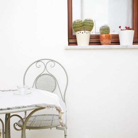 Mamu Apartment Альгеро Екстер'єр фото