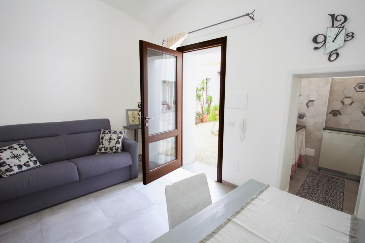 Mamu Apartment Альгеро Екстер'єр фото