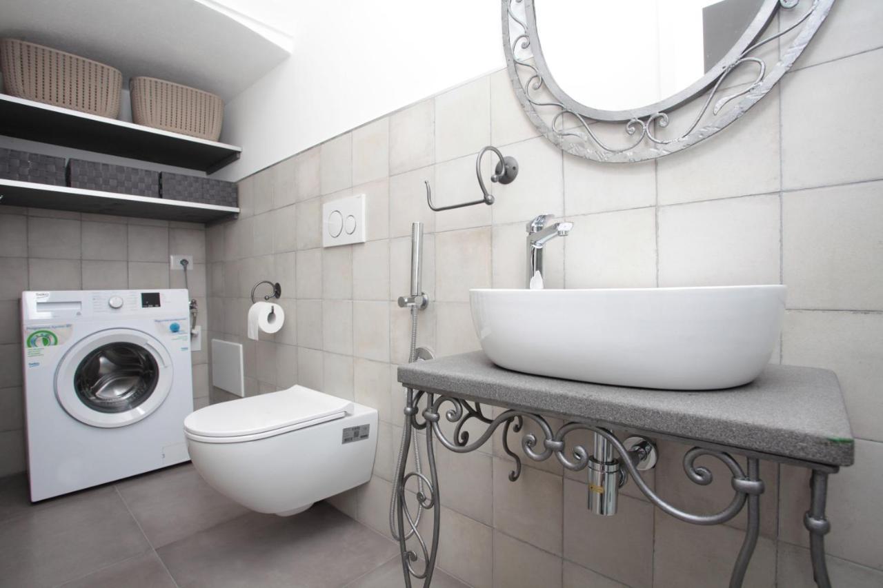 Mamu Apartment Альгеро Екстер'єр фото